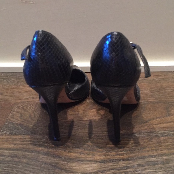 KORS Michael Kors Black Heels - Size 8 - Picture 3 of 6